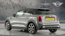 MINI Hatchback 1.5 Cooper Exclusive 5dr Auto [Comfort/Nav Pack] Petrol Hatchback